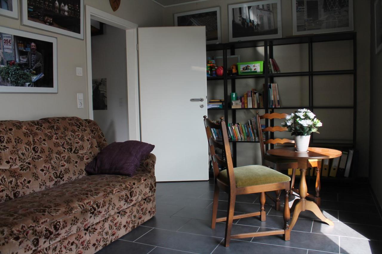 Gaestezimmer 10 Min Von Der Altstadt Entfernt Hattingen Exteriör bild